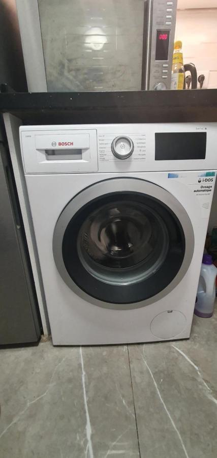 Location 3 Chambres Spacieuses Dans Appartment 2 Mn Rer Bussy Saint Georges Exteriör bild