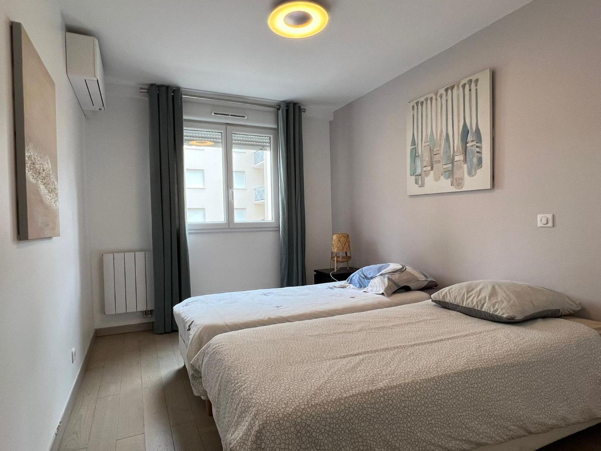 Location 3 Chambres Spacieuses Dans Appartment 2 Mn Rer Bussy Saint Georges Exteriör bild
